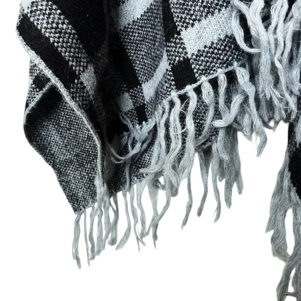 Soft Surroundings Black and Gray Plaid Faux Fur Trim Poncho